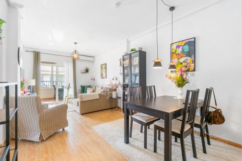 Huoneisto myytävänä Playa Flamenca II, Alicante, Espanja, 3 makuuhuonetta, 97 m2 No. 152120 - kuva 18