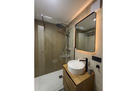 Wohnung zum Verkauf in Torrevieja, Alicante, Spanien 2 Schlafzimmer, 80 m2 Nr. 152118 - Foto 4