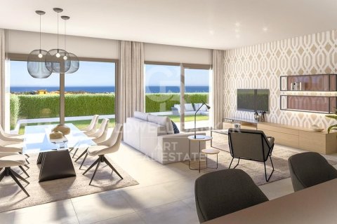Apartment à vendre à Estepona, Malaga, Espagne, 2 chambres, 125 m2 No. 159280 - photo 2