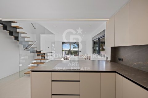 Villa en venta en Estepona, Málaga, España 4 dormitorios, 277 m2 No. 159276 - foto 20