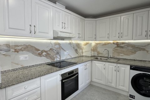 Huoneisto myytävänä Dehesa De Campoamor, Alicante, Espanja, 2 makuuhuonetta, 83 m2 No. 161716 - kuva 2