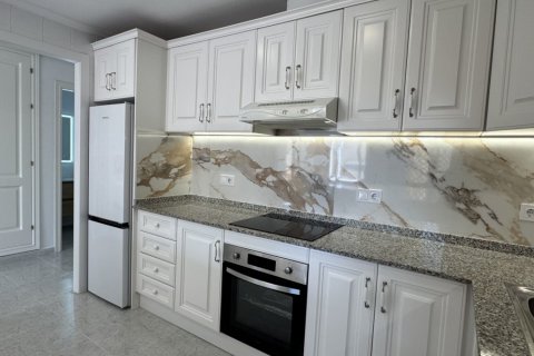 Huoneisto myytävänä Dehesa De Campoamor, Alicante, Espanja, 2 makuuhuonetta, 83 m2 No. 161716 - kuva 16