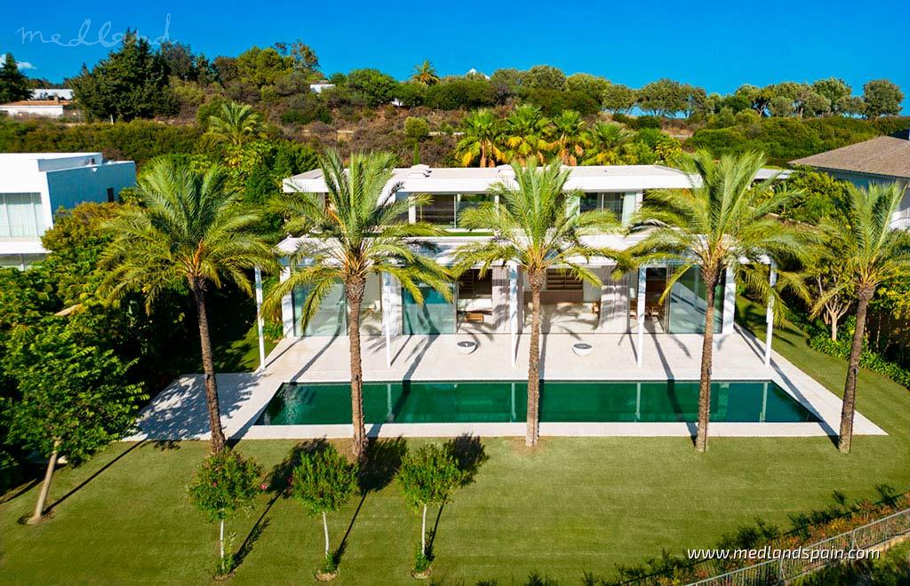 Villa en Casares, Málaga, España 4 dormitorios, 578 m2 No. 104703