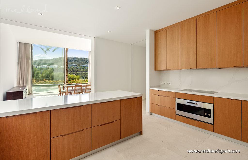 Villa en Casares, Málaga, España 4 dormitorios, 578 m2 No. 104703