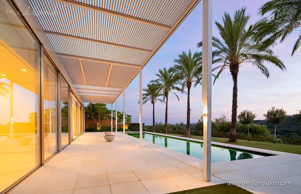 Villa en Casares, Málaga, España 4 dormitorios, 578 m2 No. 104703