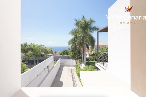 Villa for sale in Adeje, Tenerife, Spain 5 bedrooms, 230 sq.m. No. 172004 - photo 27