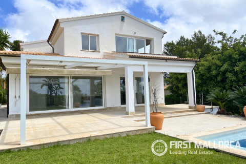 Продажа виллы в Коста Д'эн Бланес, Майорка, Испания 5 спален, 269м2 №172002 - фото 2