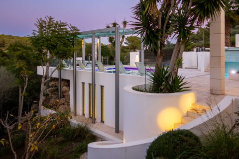 Villa for sale in Sol De Mallorca, Mallorca, Spain 5 bedrooms, 727 sq.m. No. 144599 - photo 7