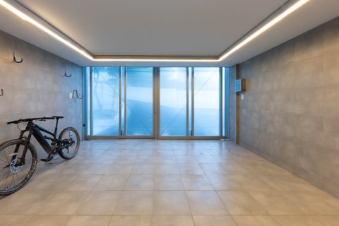 Villa for sale in Sol De Mallorca, Mallorca, Spain 5 bedrooms, 727 sq.m. No. 144599 - photo 29