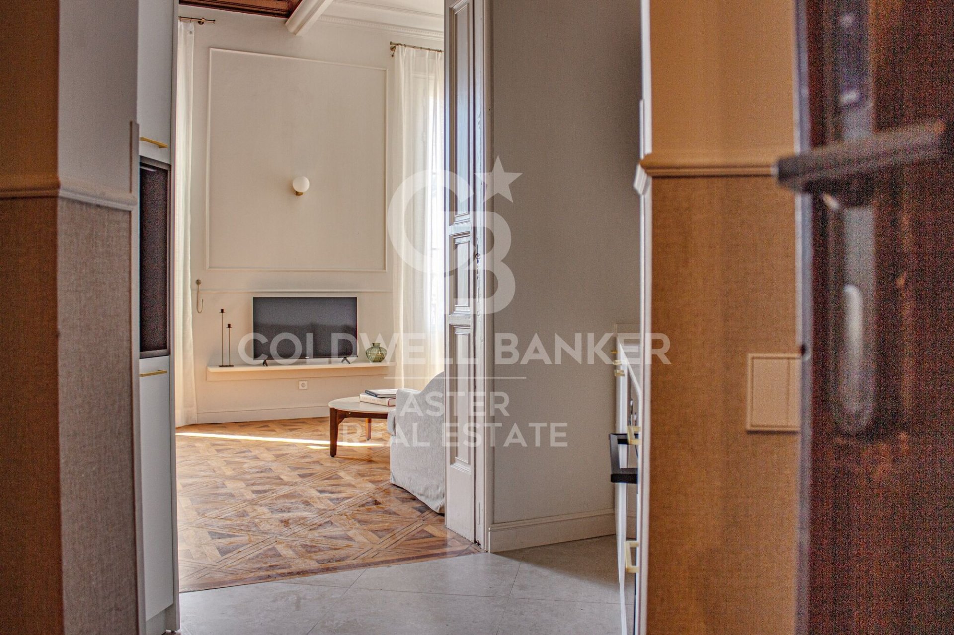Triplex à Barcelona, Espagne 2 chambres, 92 m2 No. 178974