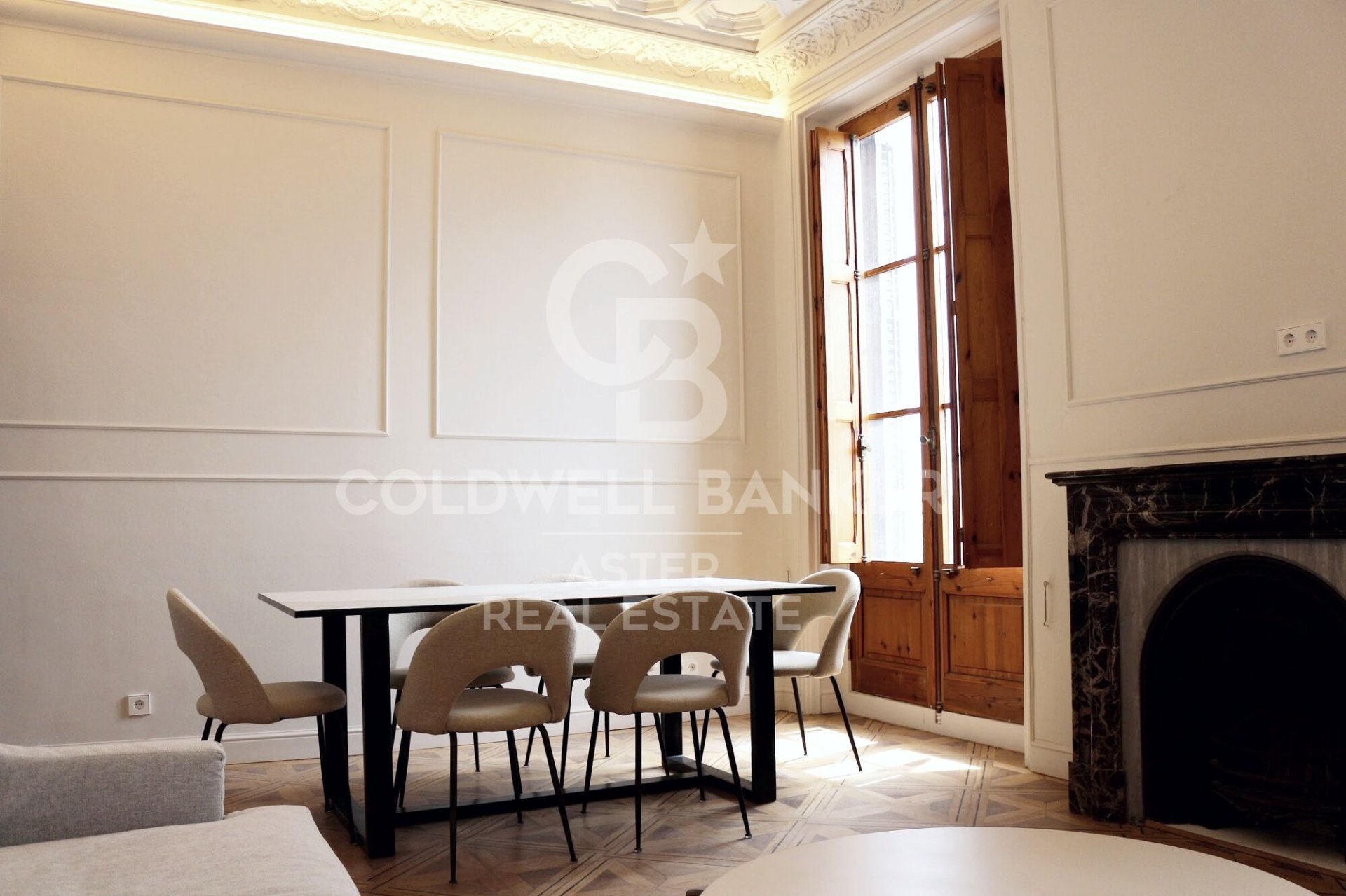 Triplex à Barcelona, Espagne 2 chambres, 89 m2 No. 178972
