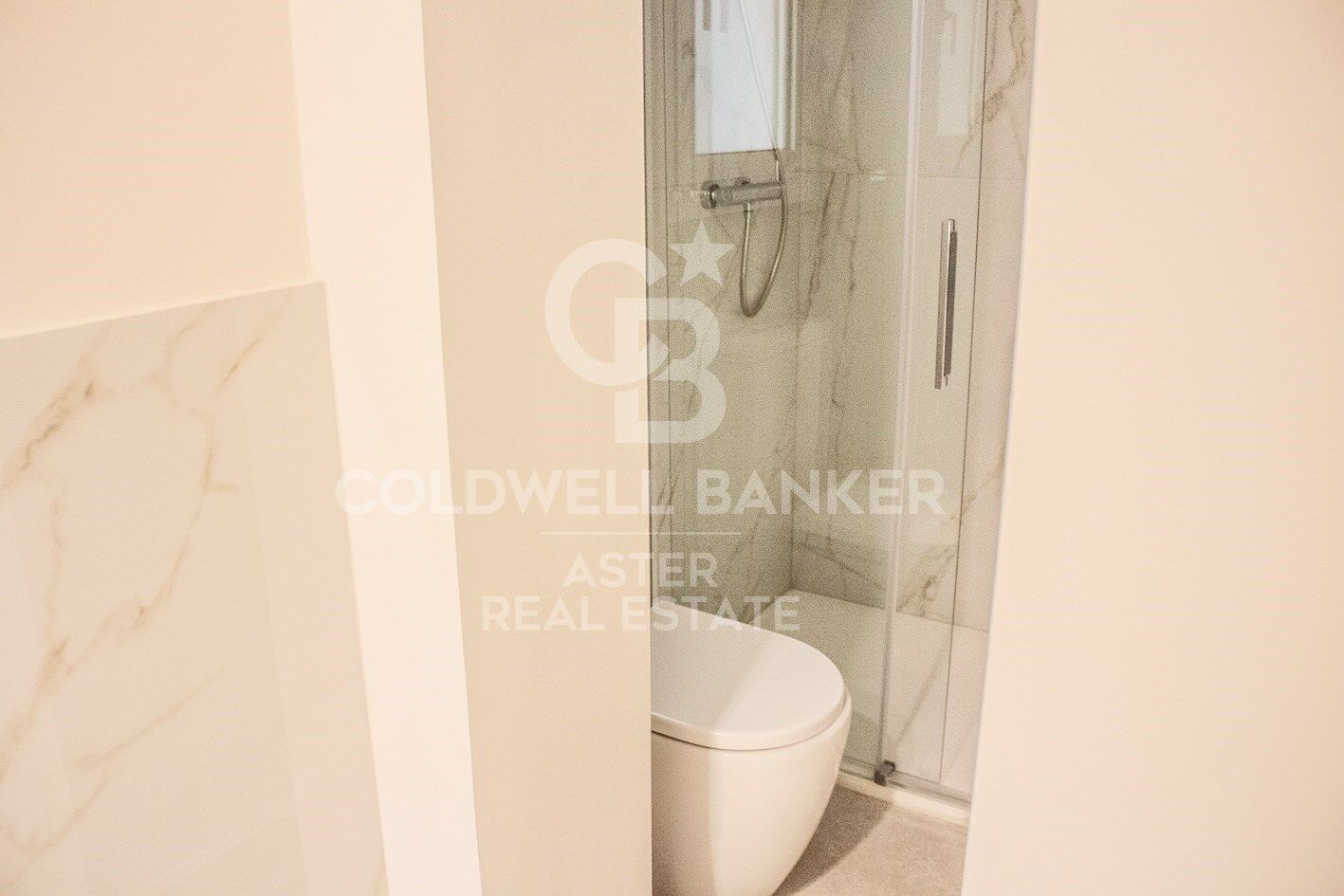 Triplex à Barcelona, Espagne 2 chambres, 118 m2 No. 178975