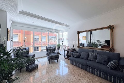 Продажа коммерческой недвижимости в Олива, Валенсия, Испания 866м2 №178976 - фото 8