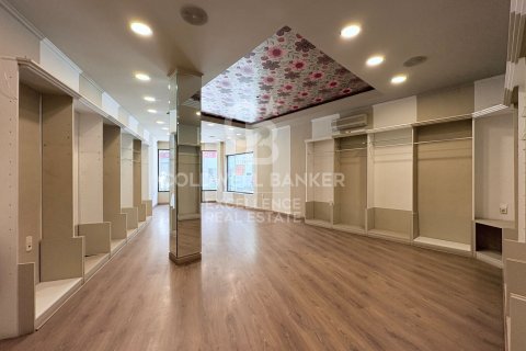 Продажа коммерческой недвижимости в Олива, Валенсия, Испания 866м2 №178976 - фото 20