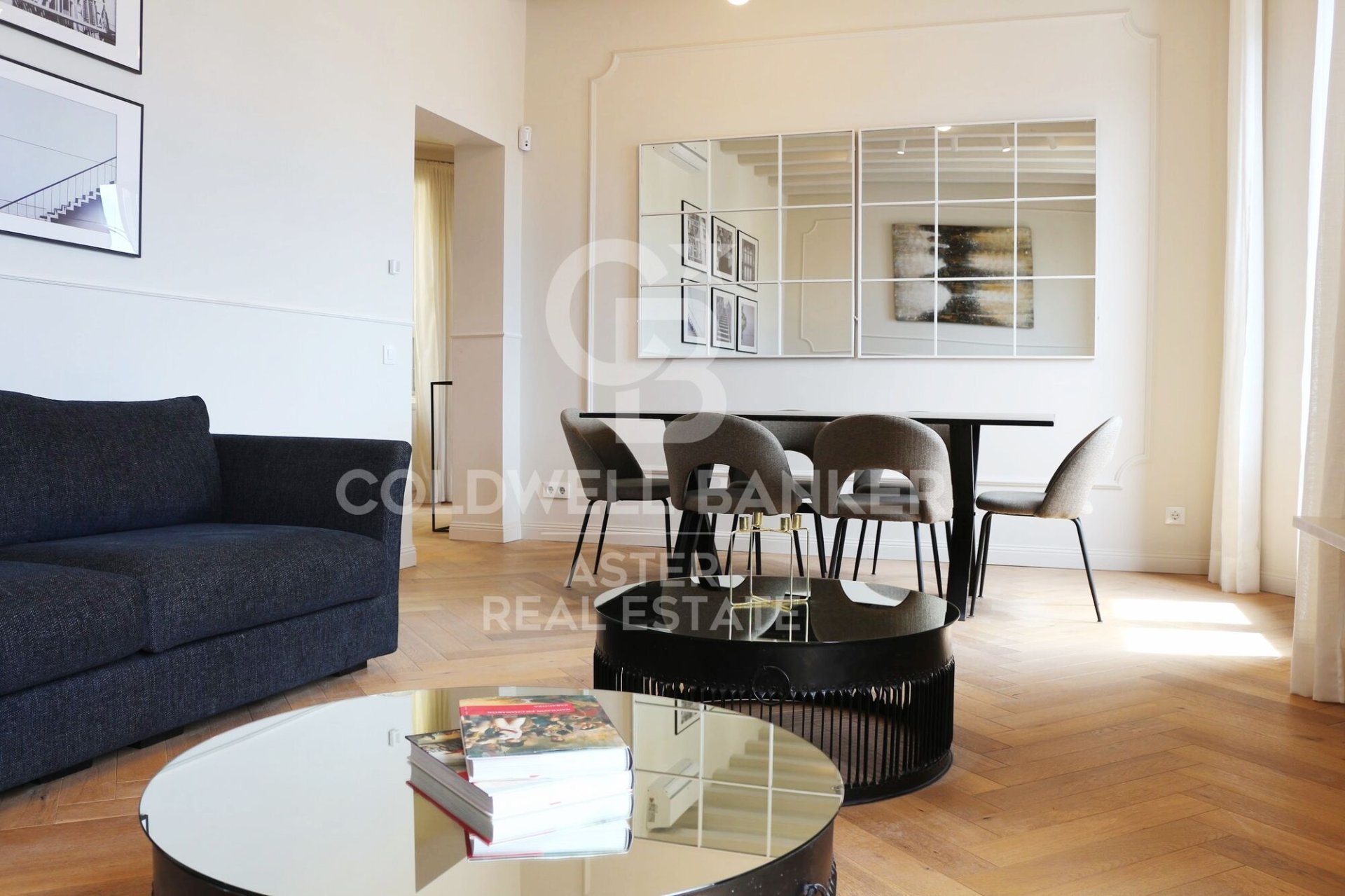 Triplex à Barcelona, Espagne 2 chambres, 86 m2 No. 178973