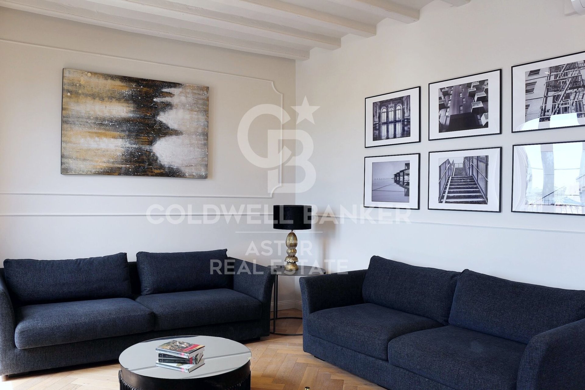Triplex à Barcelona, Espagne 2 chambres, 86 m2 No. 178973