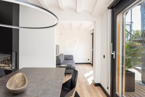 Penthouse à vendre à Barcelona, Espagne, 2 chambres, 75 m2 No. 150263 - photo 3