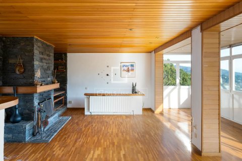 Villa for sale in Alella, Barcelona, Spain 3 bedrooms, 193 sq.m. No. 150260 - photo 10