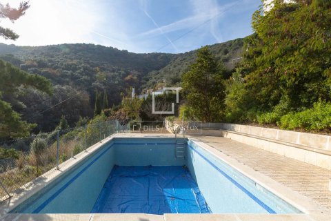 Villa for sale in Alella, Barcelona, Spain 3 bedrooms, 193 sq.m. No. 150260 - photo 27