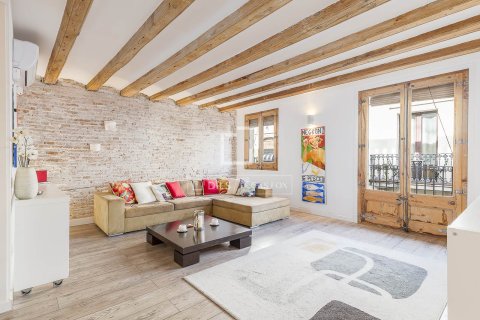 Apartamento en venta en Barcelona, España 2 dormitorios, 80 m2 No. 150264 - foto 2