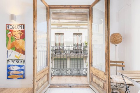 Apartamento en venta en Barcelona, España 2 dormitorios, 80 m2 No. 150264 - foto 4