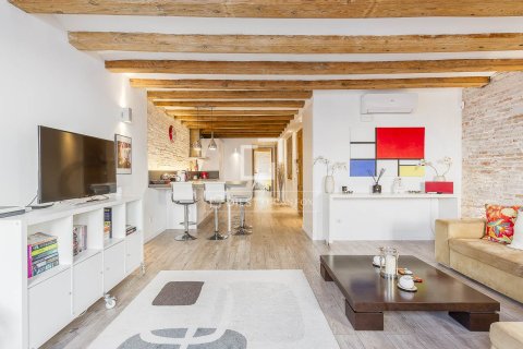 Apartamento en venta en Barcelona, España 2 dormitorios, 80 m2 No. 150264 - foto 3