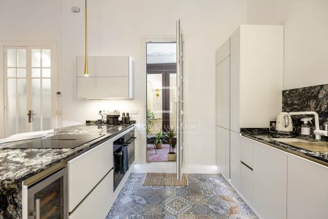 Apartamento en venta en Barcelona, España 3 dormitorios, 147 m2 No. 150258 - foto 5