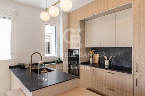 Huoneisto myytävänä Madrid, Espanja, 2 makuuhuonetta, 92 m2 No. 178381 - kuva 6