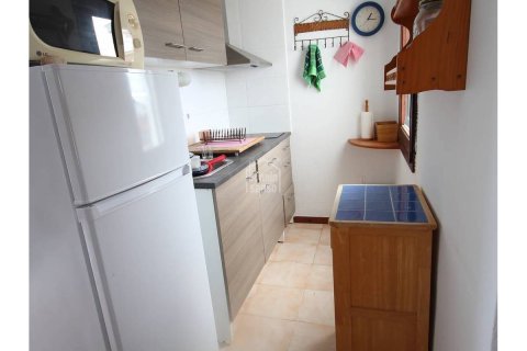 Huoneisto myytävänä Ciutadella De Menorca, Menorca, Espanja, 1 makuuhuone, 41 m2 No. 155177 - kuva 5