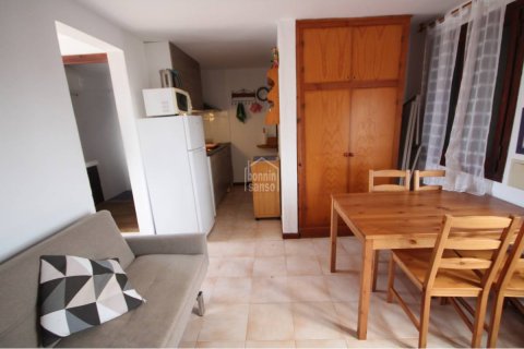 Huoneisto myytävänä Ciutadella De Menorca, Menorca, Espanja, 1 makuuhuone, 41 m2 No. 155177 - kuva 4
