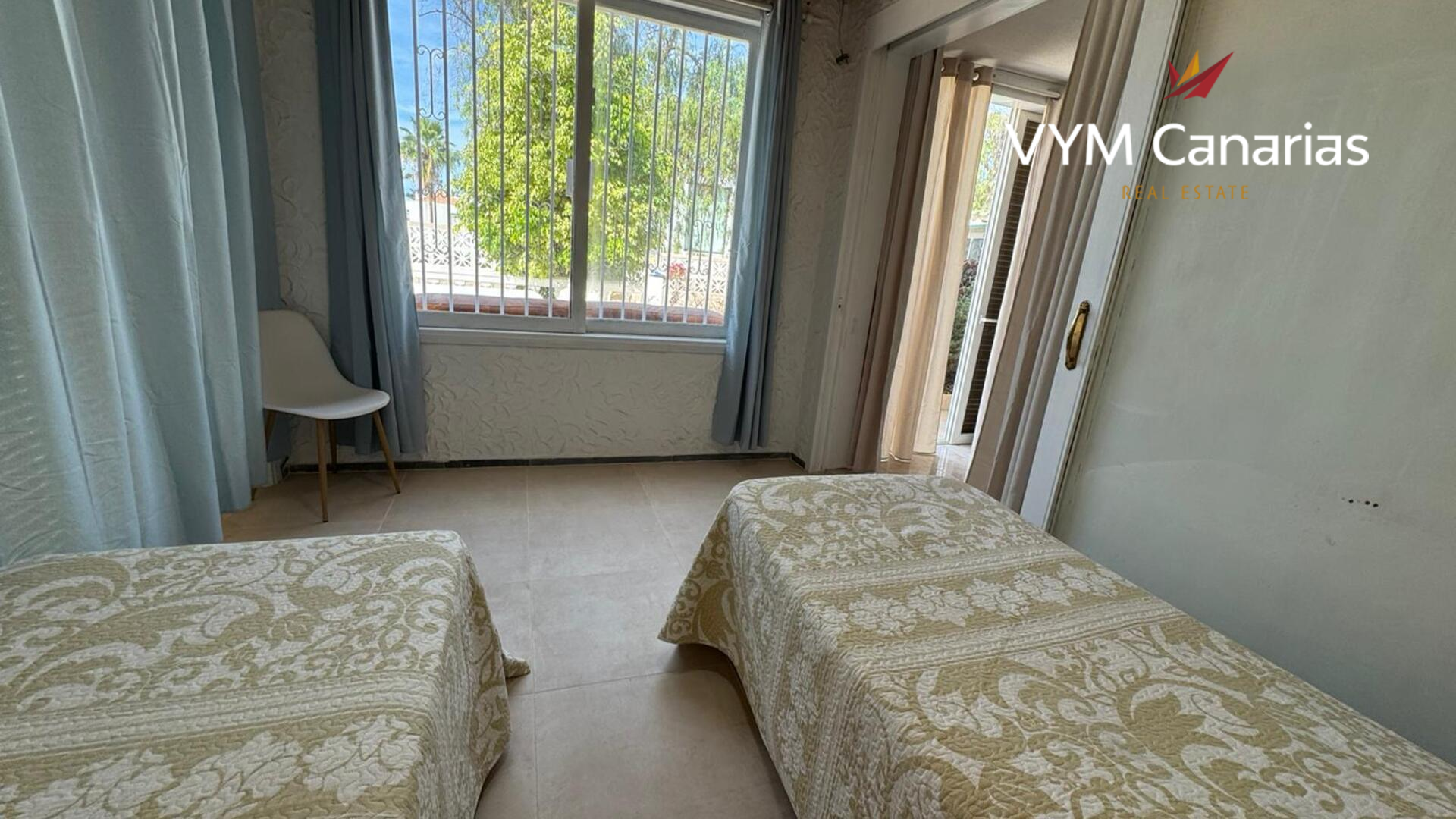 Villa in Playa de las Americas, Tenerife, Spain 4 bedrooms, 97 sq.m. No. 182705