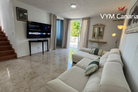 Villa à vendre à Playa de las Americas, Tenerife, Espagne, 4 chambres, 97 m2 No. 182705 - photo 2