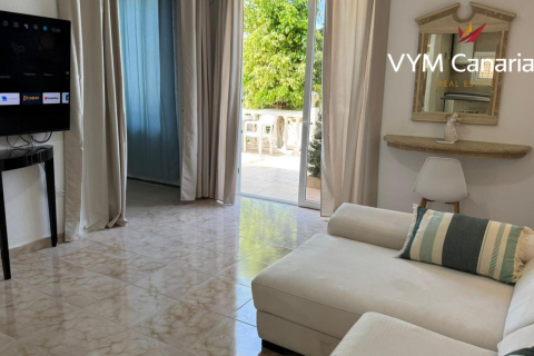 Villa à vendre à Playa de las Americas, Tenerife, Espagne, 4 chambres, 97 m2 No. 182705 - photo 8
