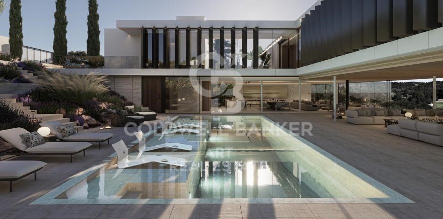 Villa in Sotogrande, Cadiz, Spain 4 bedrooms, 1061 sq.m. No. 160075