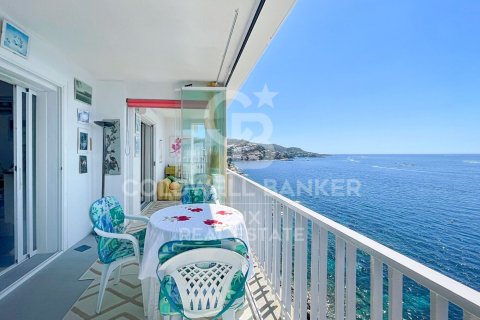 Kattohuoneisto Roses, Girona, Espanja 3 makuuhuonetta, 84 m2 No. 160072