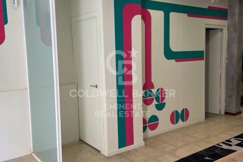 Oficina en alquiler en Barcelona, España 180 m2 No. 160460 - foto 6