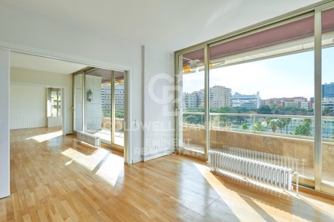 Huoneisto vuokrattavana Barcelona, Espanja, 5 makuuhuonetta, 250 m2 No. 160454 - kuva 7