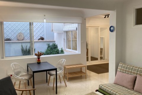 Apartment for sale in Sevilla, Seville, Spain 2 bedrooms, 77 sq.m. No. 195188 - photo 2