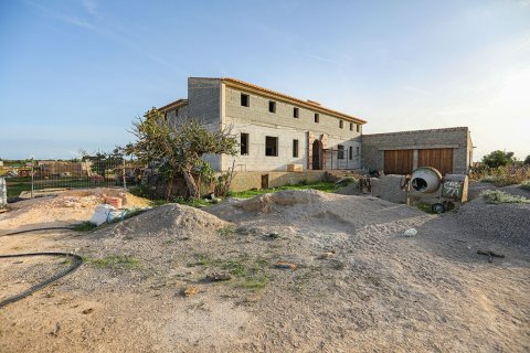 Villa en venta en Campos, Mallorca, España 8 dormitorios, 500 m2 No. 147950 - foto 2
