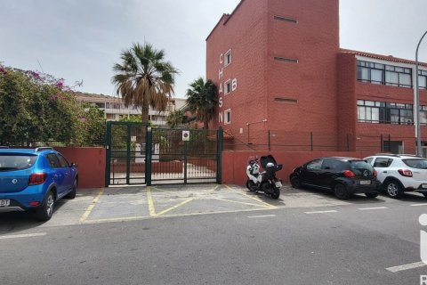 Apartment for sale in Arona, Tenerife, Spain 2 bedrooms, 60 sq.m. No. 172636 - photo 13