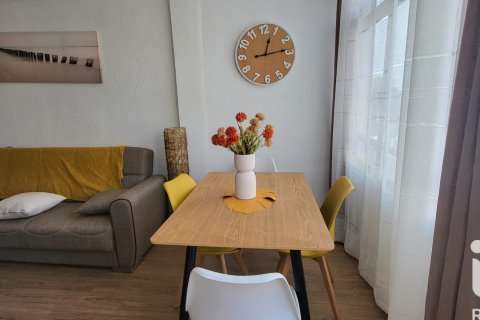Apartment for sale in Arona, Tenerife, Spain 2 bedrooms, 60 sq.m. No. 172636 - photo 2