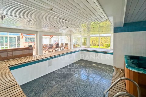 Hus till salu i Roses, Girona, Spanien 6 sovrum, 975 kvm. Nr. 159369 - foto 5