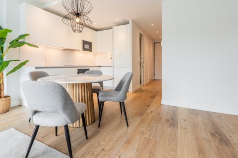 Продажа квартиры Мадрид, Испания 2 спальни, 95м2 №108131 - фото 10