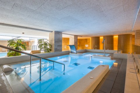 Продажа квартиры Мадрид, Испания 2 спальни, 95м2 №108131 - фото 28