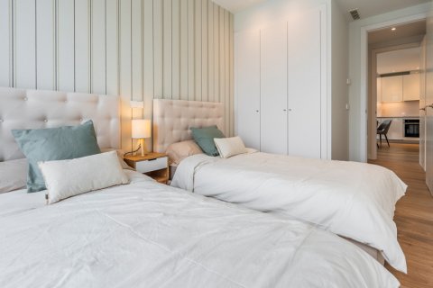 Продажа квартиры Мадрид, Испания 2 спальни, 95м2 №108131 - фото 19