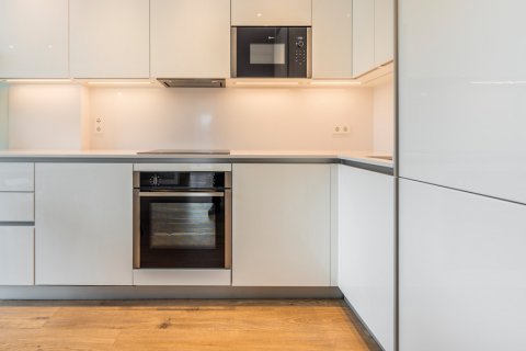 Продажа квартиры Мадрид, Испания 2 спальни, 95м2 №108131 - фото 14