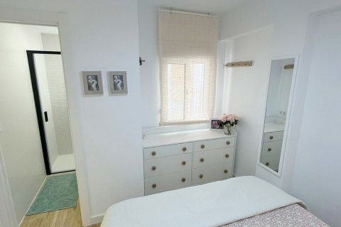 Apartament w Torrevieja, Alicante, Hiszpania 3 sypialnie, 92 mkw. nr 146825 – zdjęcie 11