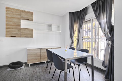 Kaupunkipientalo myytävänä Guardamar del Segura, Alicante, Espanja, 3 makuuhuonetta,  No. 146820 - kuva 29