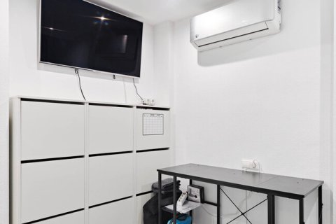 Kaupunkipientalo myytävänä Guardamar del Segura, Alicante, Espanja, 3 makuuhuonetta,  No. 146820 - kuva 28