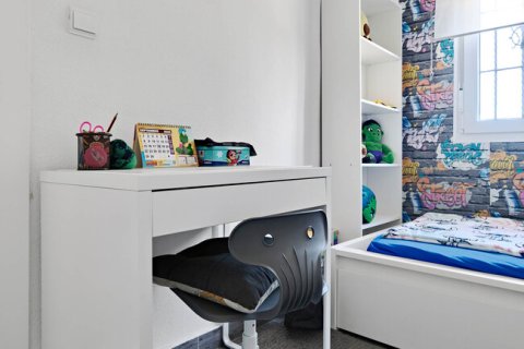 Kaupunkipientalo myytävänä Guardamar del Segura, Alicante, Espanja, 3 makuuhuonetta,  No. 146820 - kuva 26